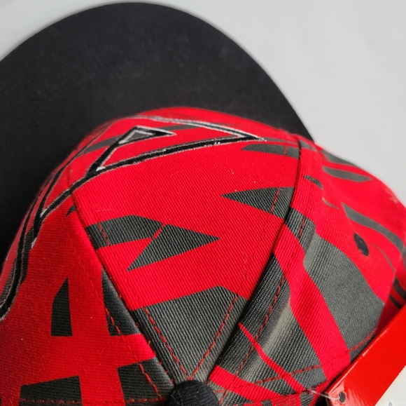 NWT Polaris Cap - Picture 2 of 7